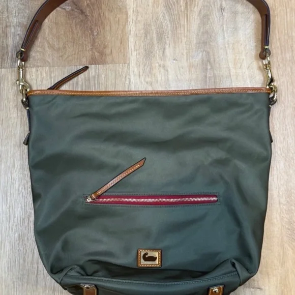 Dooney& Bourke Green Shoulder Bag with Pouch - Picture 12 of 12